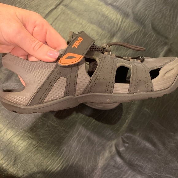 TEVA MENS LIGHT-WEIGHT SANDALS - Picture 4 of 5